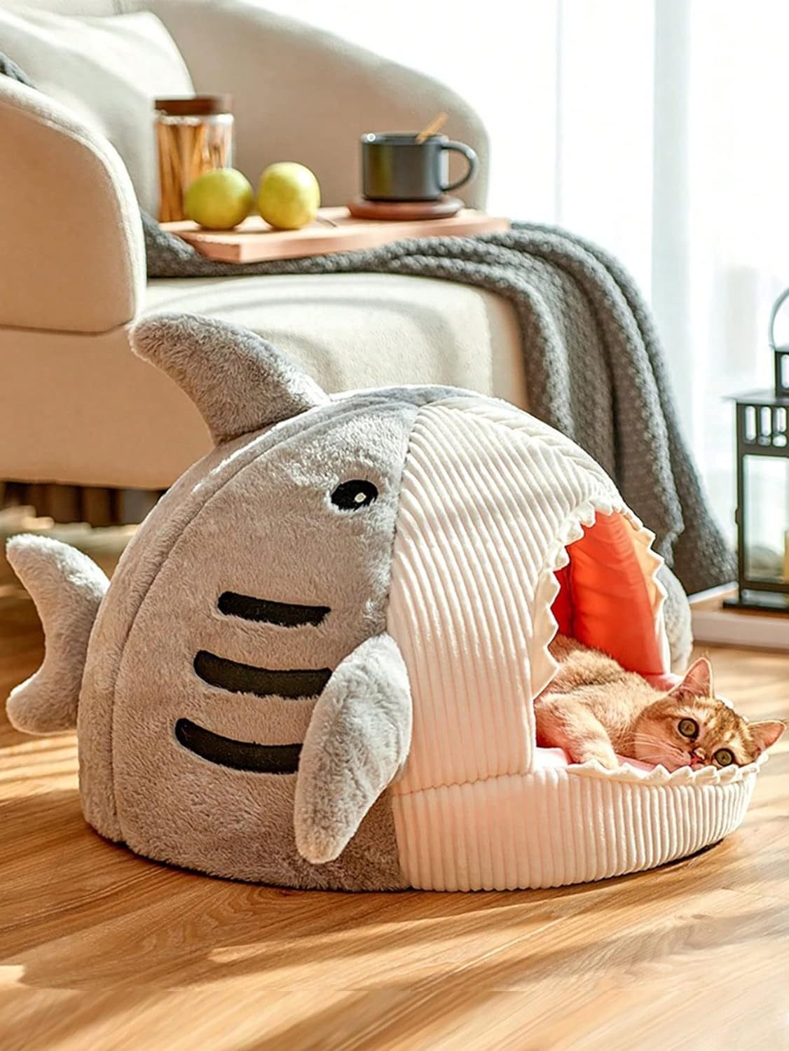 Cosy And Soft Hideout House For Cats With Shark Kennel